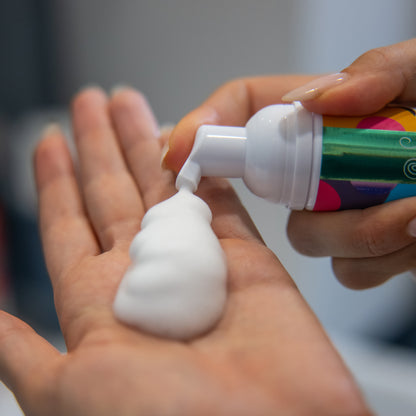 Naturlig Renseskum til Ansigtet med Citronmelisse og Geranium - til alle hudtyper