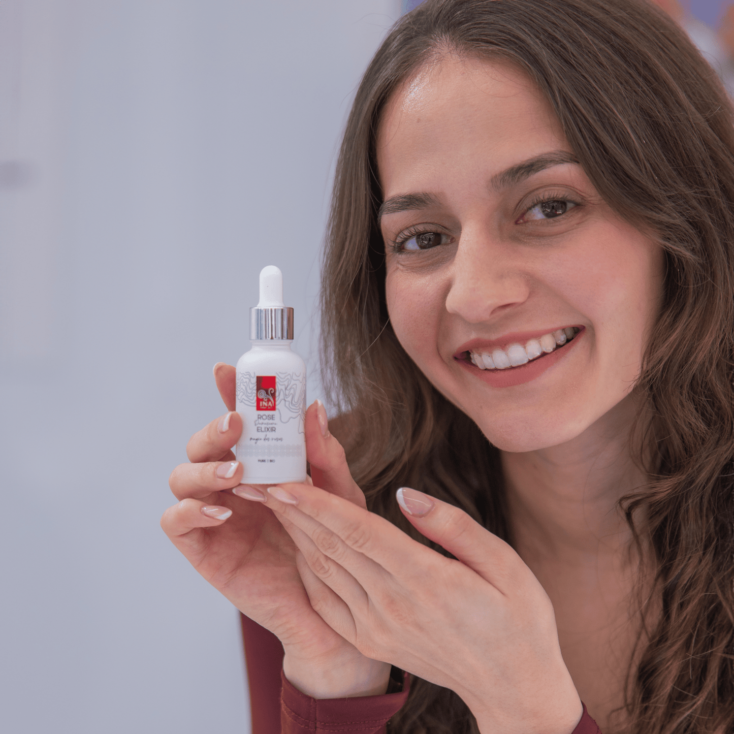 Intensivt anti-aging ansigtsserum med økologisk rosenolie – Rose Elixir