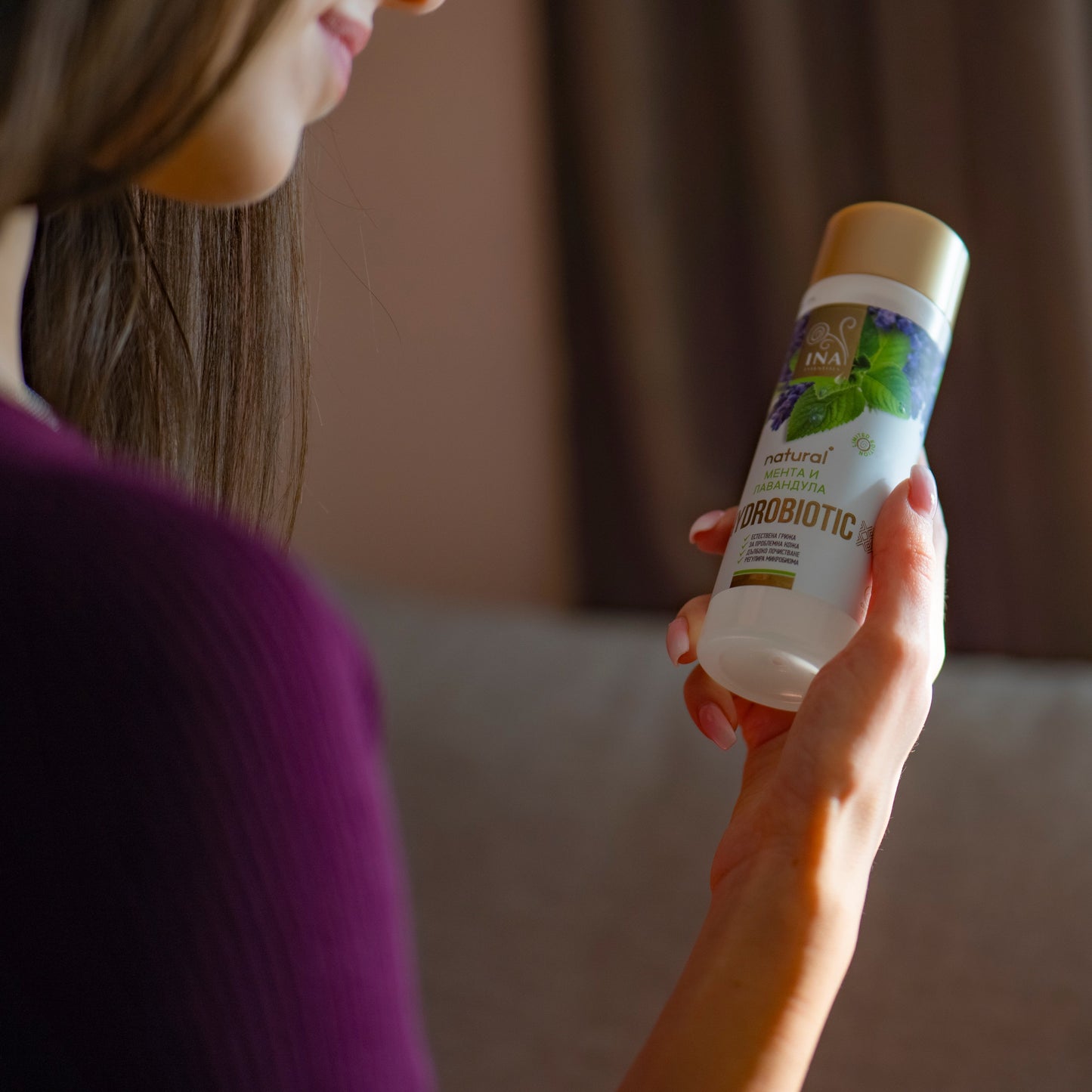 SÆRLIG ADGANG Hydrobiotic - Lavendel og Pebermynte - intensiv pleje til Akne