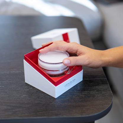 + Gave Crème de rose - Fugtighedscreme med SPF30 - stærkt beriget med Økologisk Rose æterisk olie